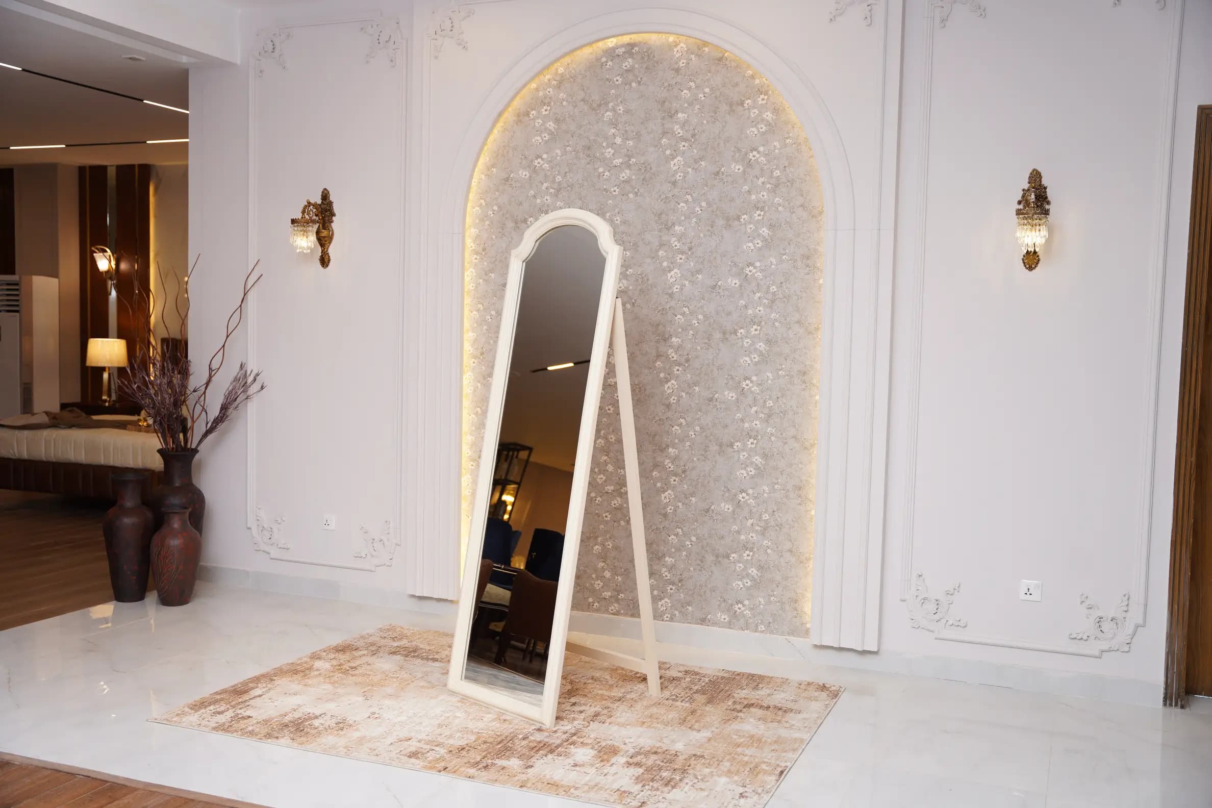 Blossom Standing Mirror