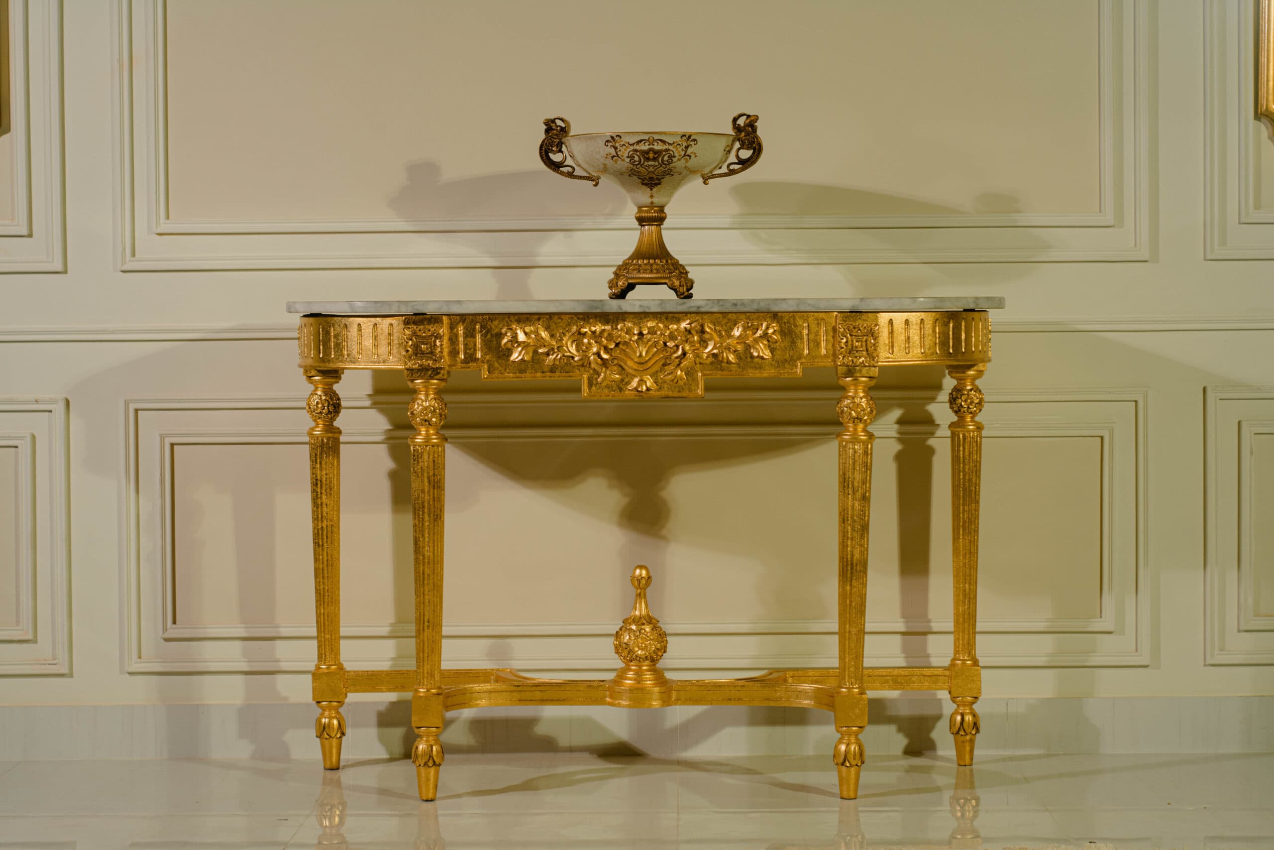 Baroque Console