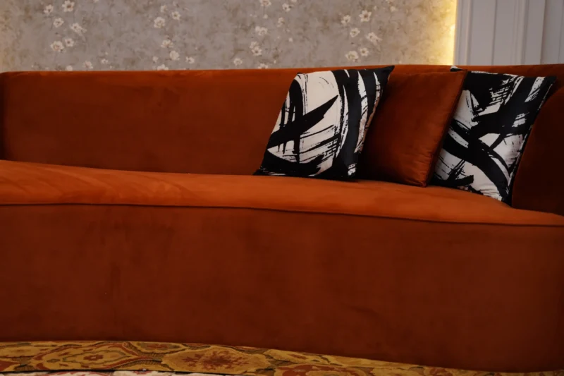Alyxa Sofa - Image 4