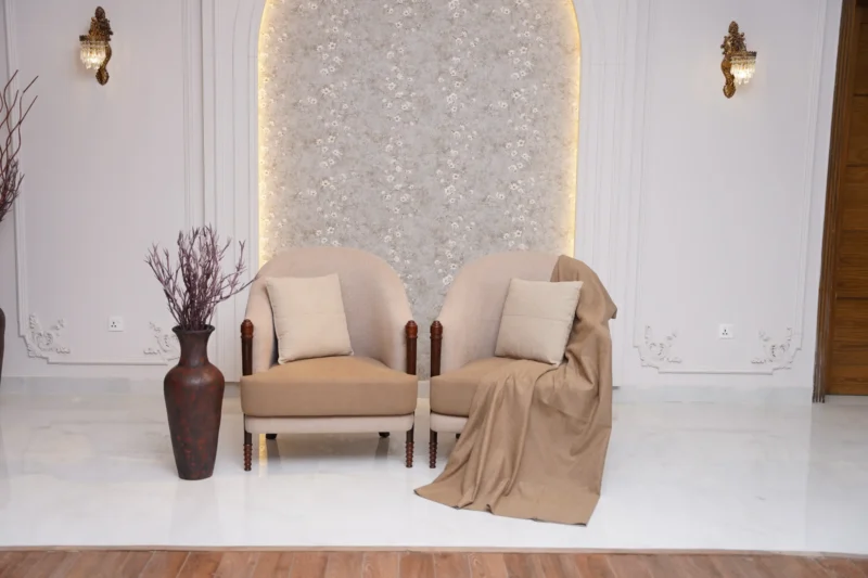 Moderna Chair - Image 2