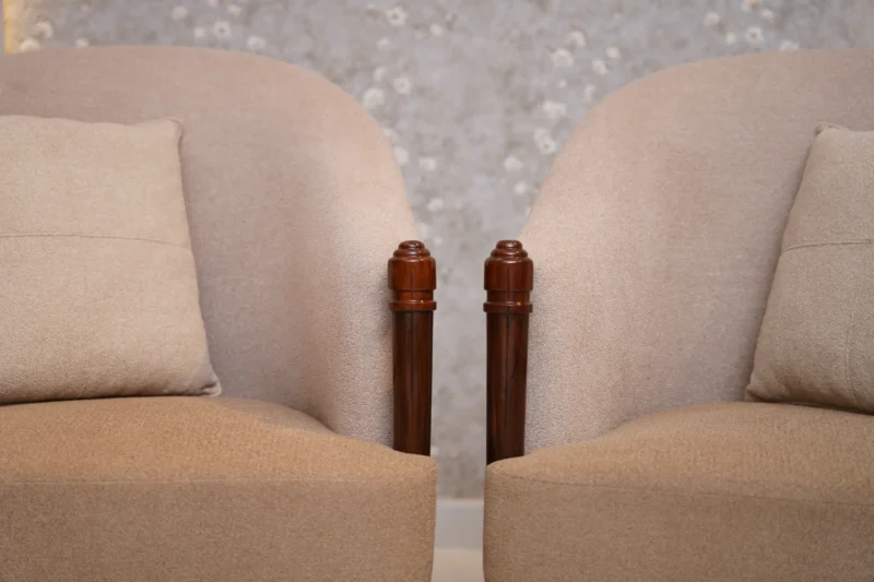 Moderna Chair - Image 9