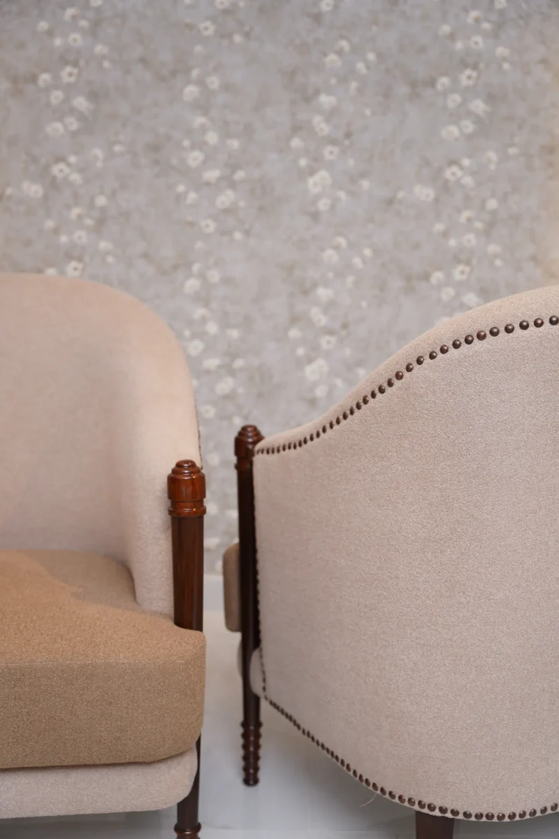 Moderna Chair - Image 16