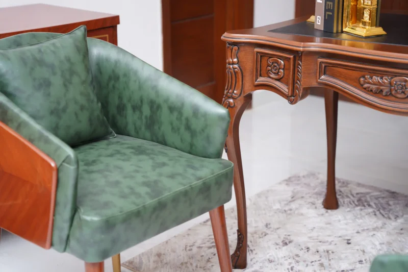 Mohagany Chair - Image 9