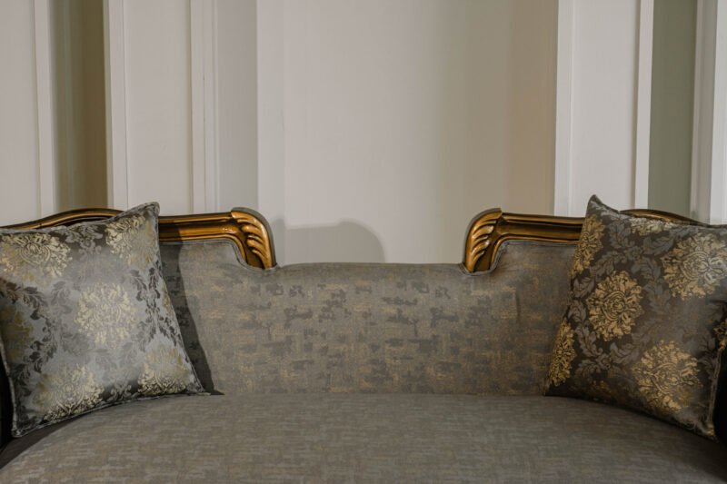 LV Couch - Image 6
