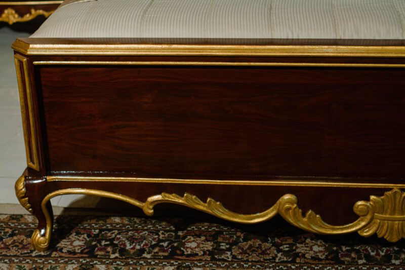 King Bed - Image 4