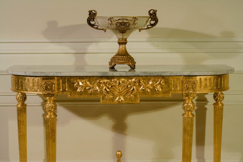 Baroque Console - Image 4