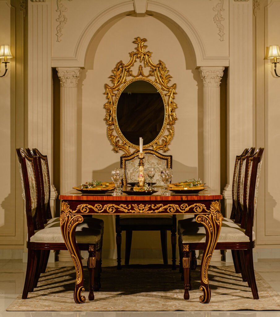 This image is for Shield Back Dining Set