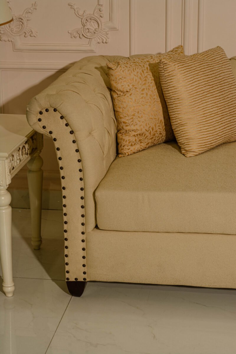 Chesterfield Sofa - Image 4