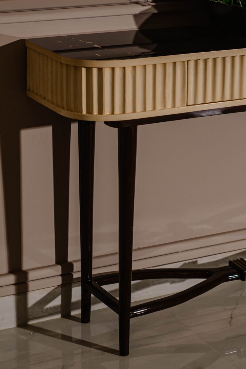 Fraser Console - Image 2