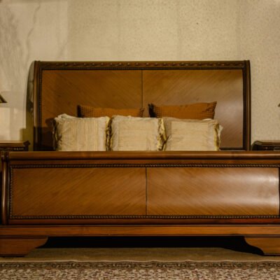Walnut Bed+Side Tables