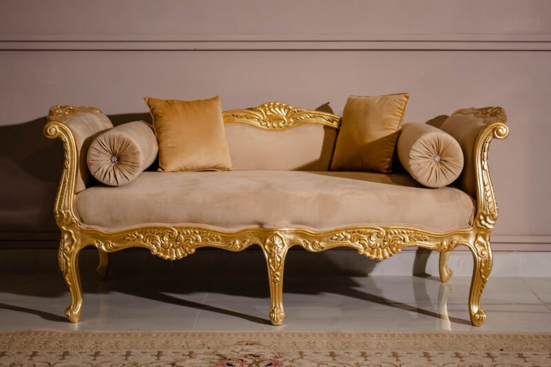 Classic Rose Settee - Image 8