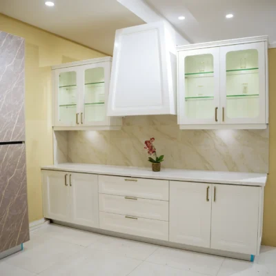 Kitchen in MDF with Deco Paint