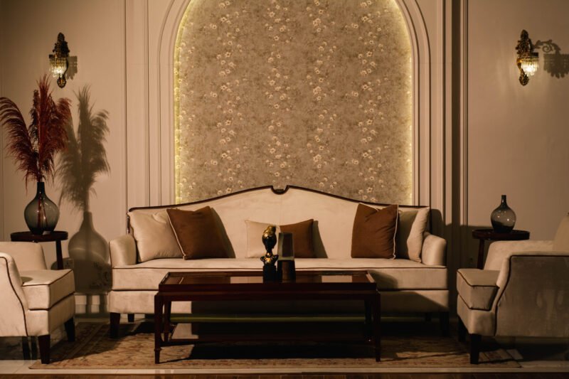Peacock Sofa Set - Image 6