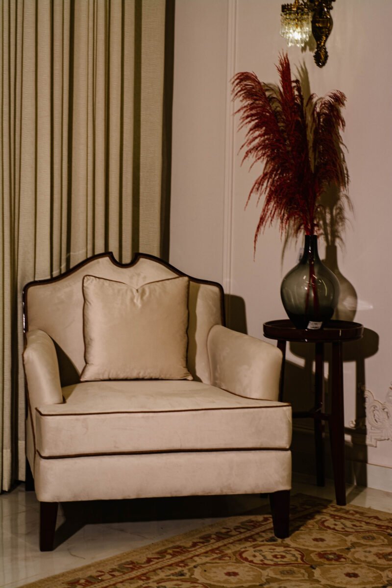 Peacock Sofa Set - Image 4