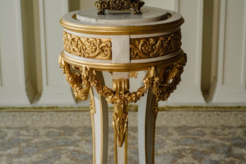 Empire Pedestal - Image 5