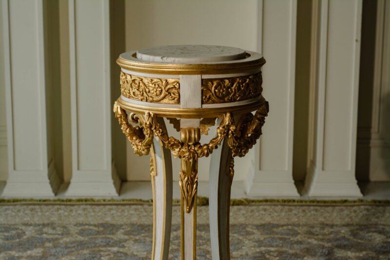 Empire Pedestal - Image 8