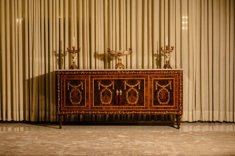 Regence Sideboard With Marble - Image 4