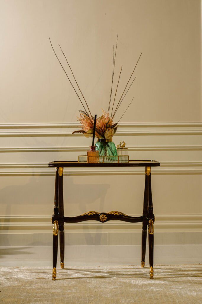 this image is for Melrose Tray