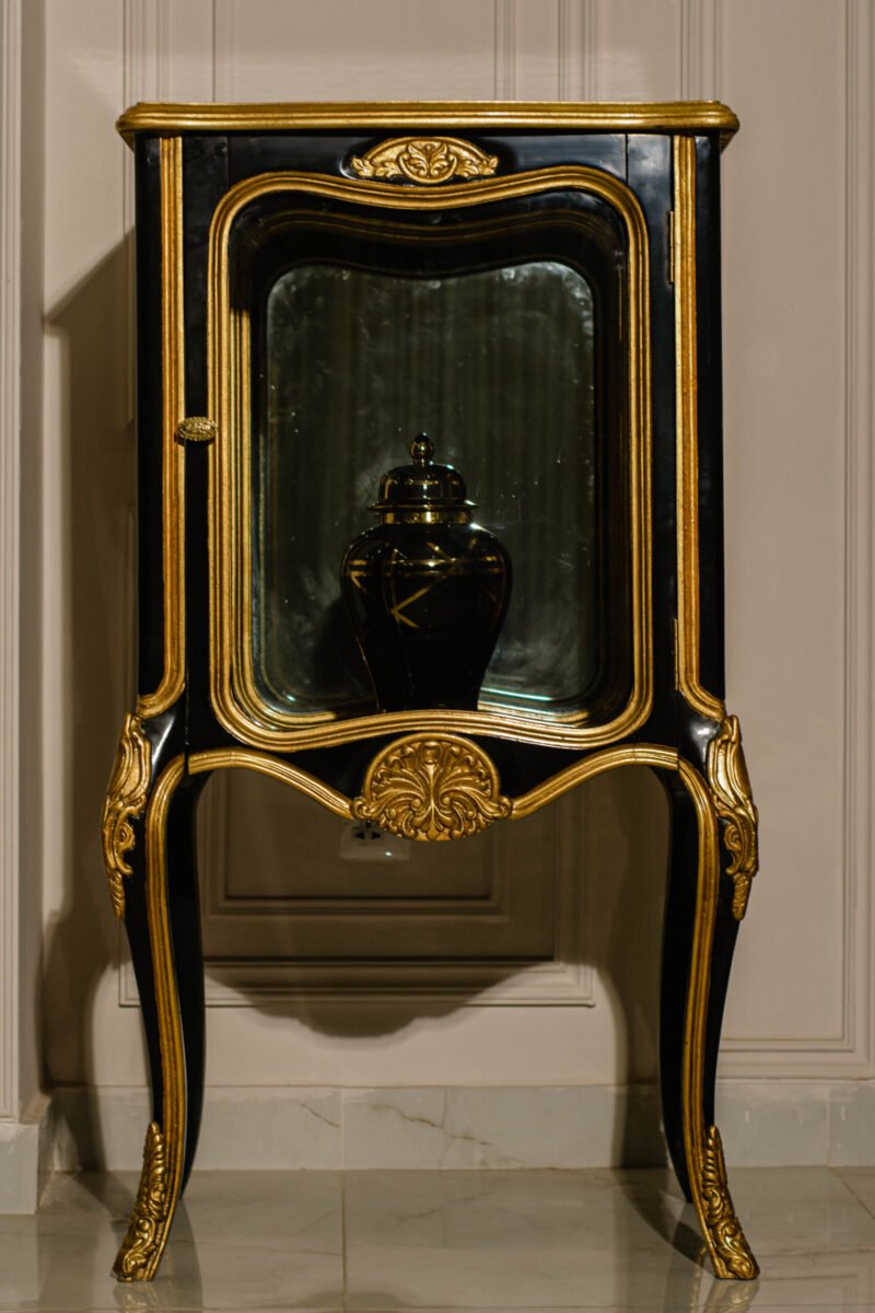 Baroque Cabinet - Image 5
