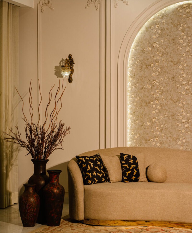 Cuddle Sofa - Image 5