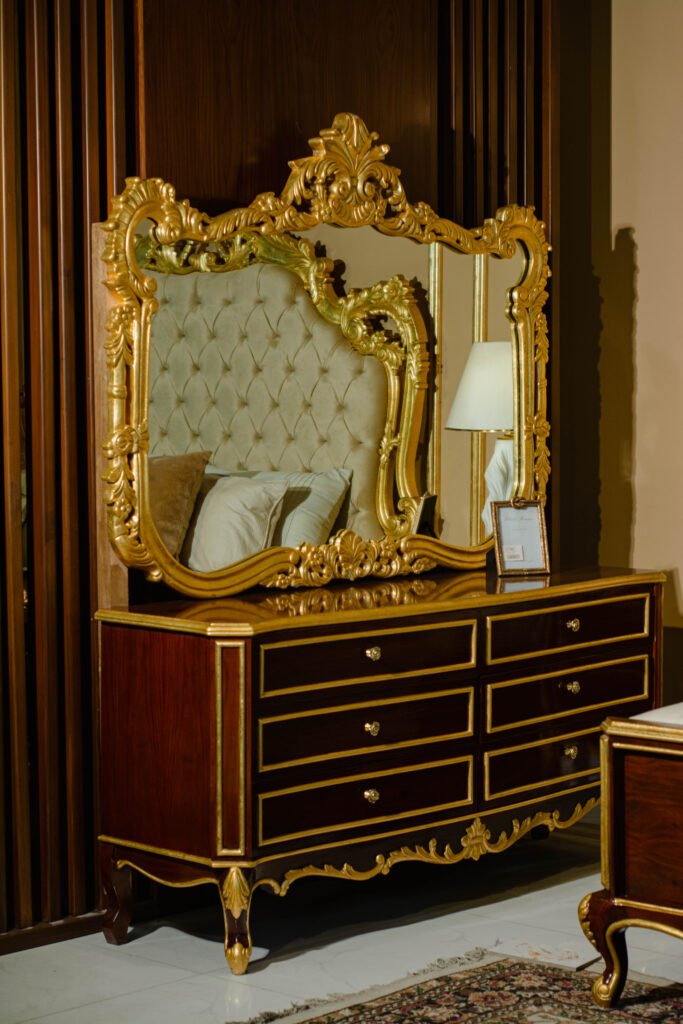 this image is for King Dresser & Mirror