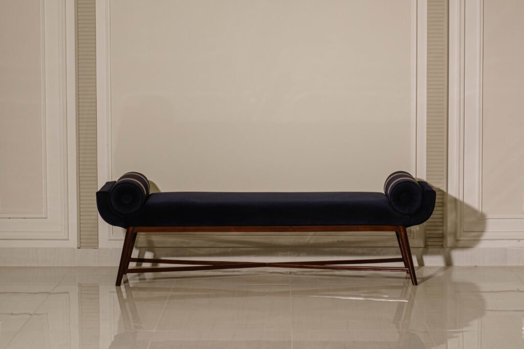 this image is for Oslu Bench