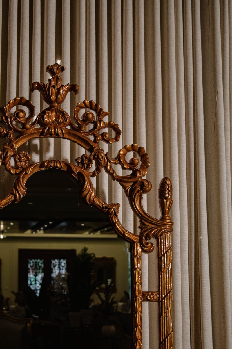 Versailles Dresser & Mirror - Image 3