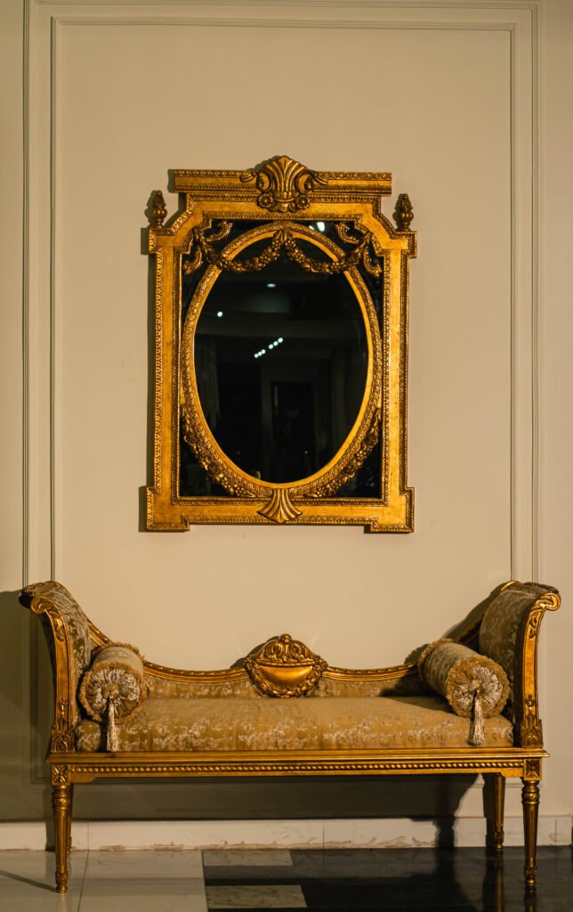 this image is for Versallies Bench