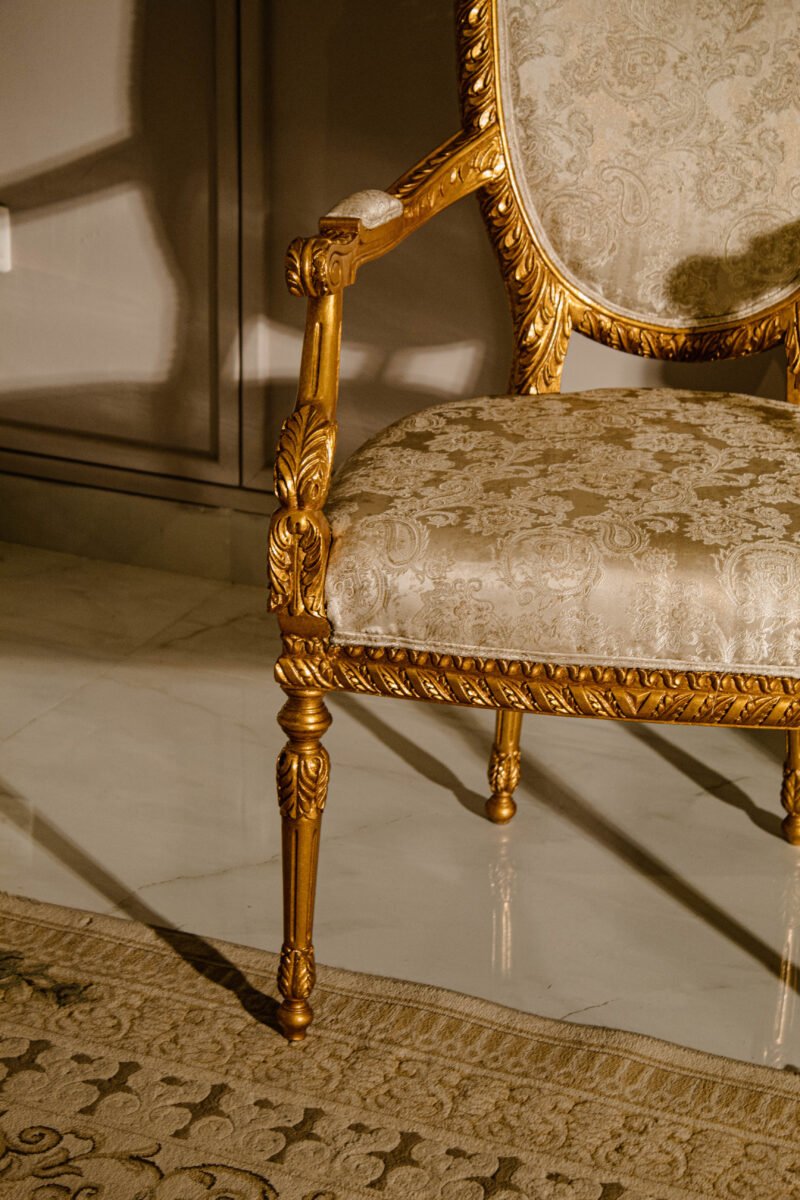 Iris Chair - Image 5